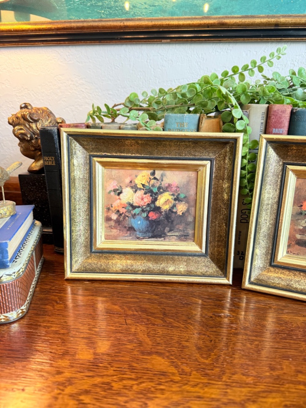 Pair of Vintage Gold wood Framed Floral Still Life Prints - Picture 7 of 15